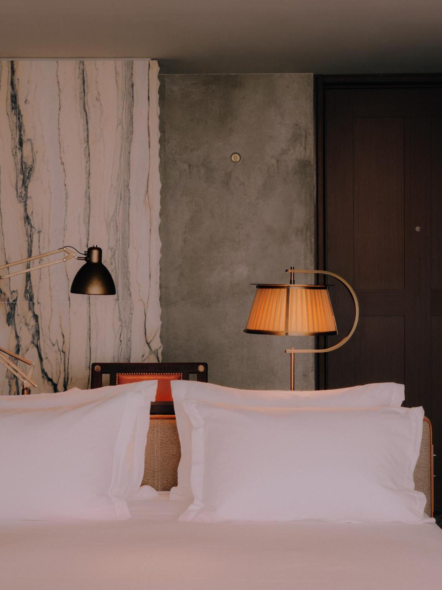 Hotel Maison Heler Metz, Curio Collection By Hilton 4*