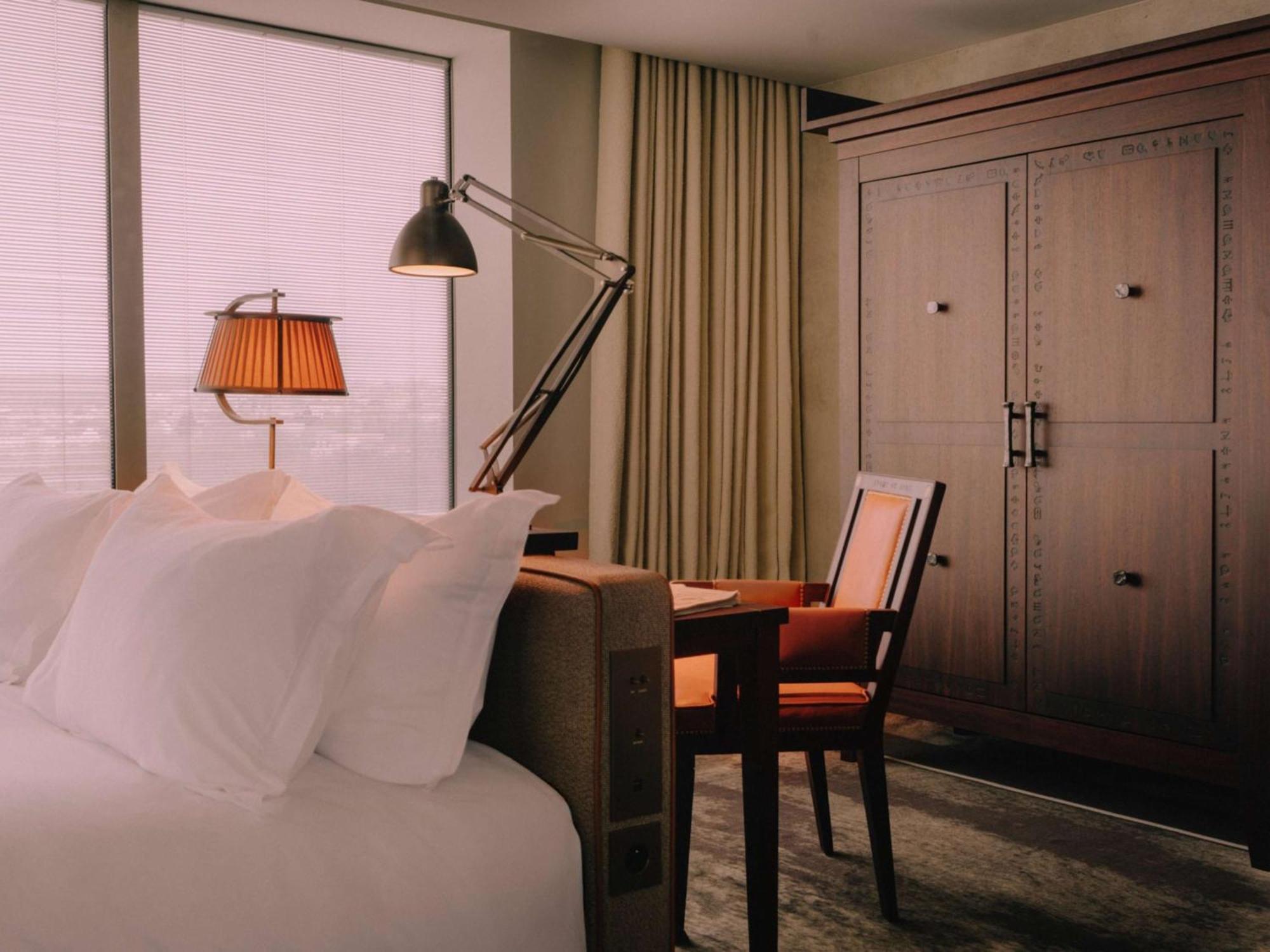 Maison Heler Metz, Curio Collection By Hilton 4*